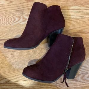 Charlotte Russe size 9 plum colored booties never worn